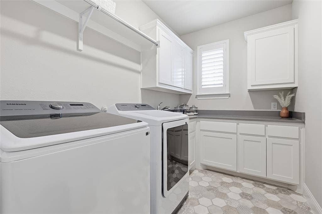 1209 10th Street, Argyle, TX 76226 1209 10th Street, Argyle, TX 76226