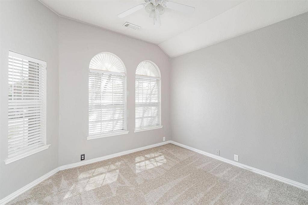 2450 Thorntree Drive, Frisco, TX 75033 2450 Thorntree Drive, Frisco, TX 75033