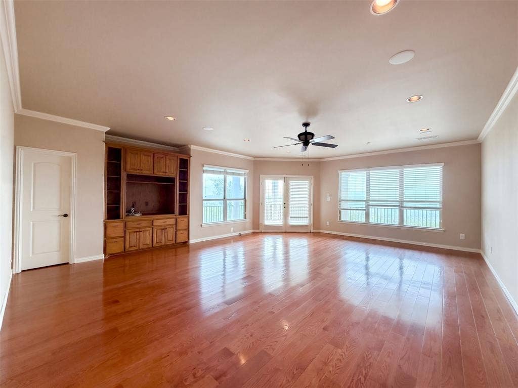 1119 Mallard Pointe Drive, Grand Prairie, TX 75104 1119 Mallard Pointe Drive, Grand Prairie, TX 75104