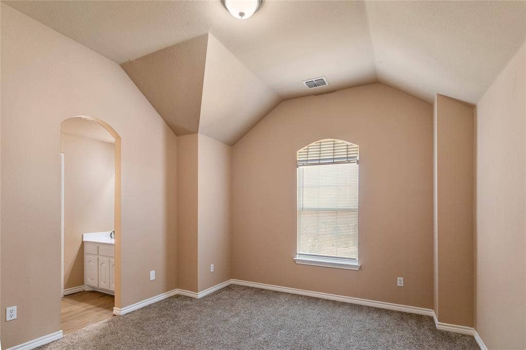 8225 Painted Tree Trail, Fort Worth, TX 76131