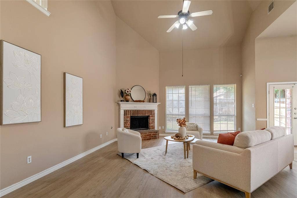 8225 Painted Tree Trail, Fort Worth, TX 76131