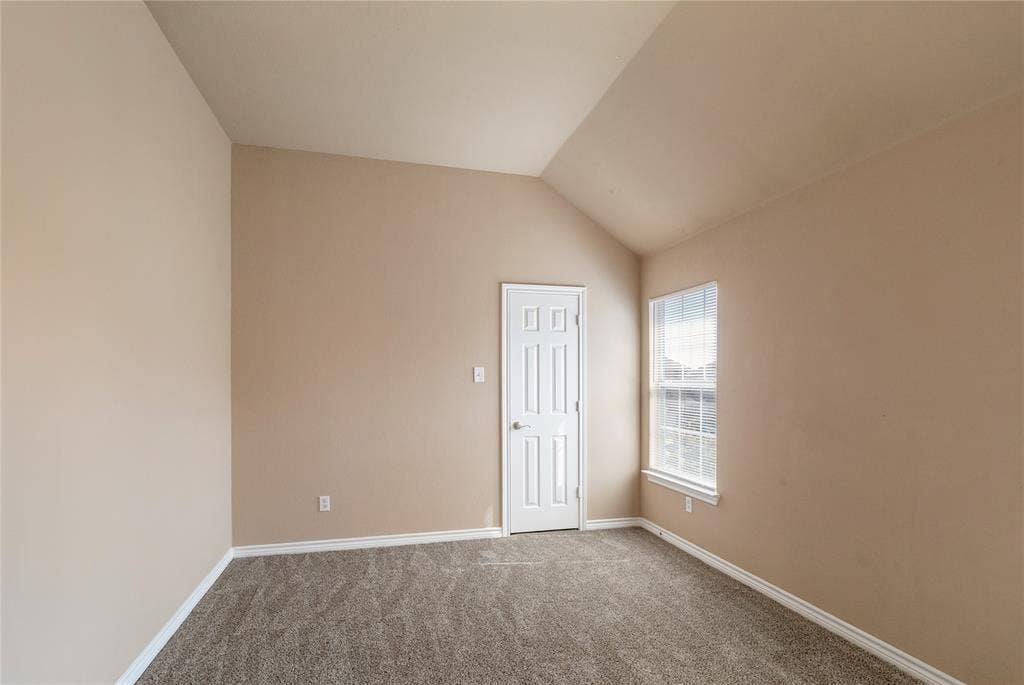 8225 Painted Tree Trail, Fort Worth, TX 76131