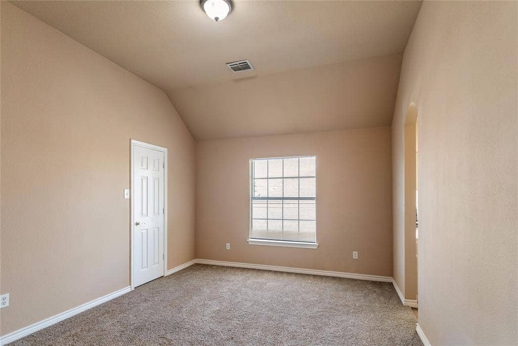 8225 Painted Tree Trail, Fort Worth, TX 76131