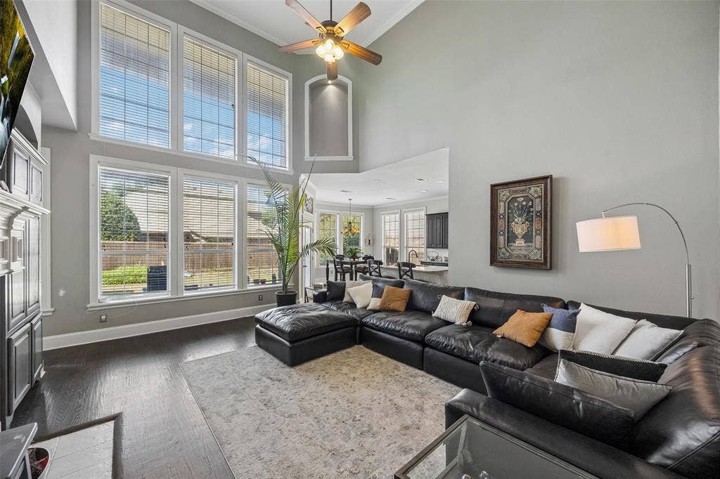 2124 Grayson Road, McKinney, TX 75072 2124 Grayson Road, McKinney, TX 75072