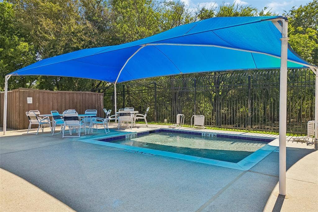 2124 Grayson Road, McKinney, TX 75072 2124 Grayson Road, McKinney, TX 75072