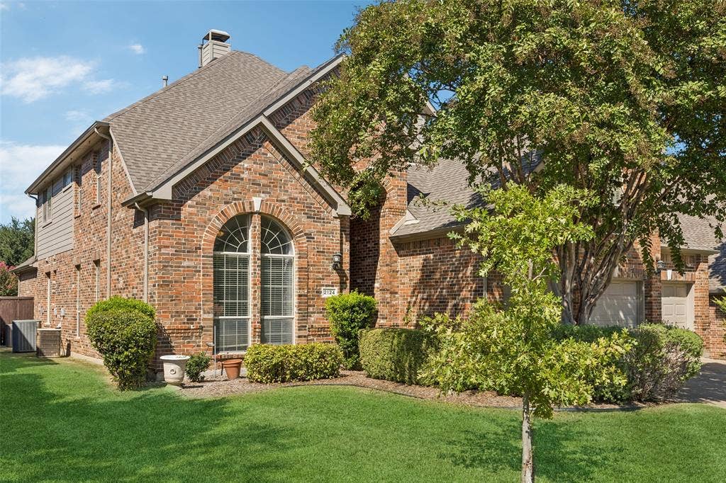 2124 Grayson Road, McKinney, TX 75072 2124 Grayson Road, McKinney, TX 75072