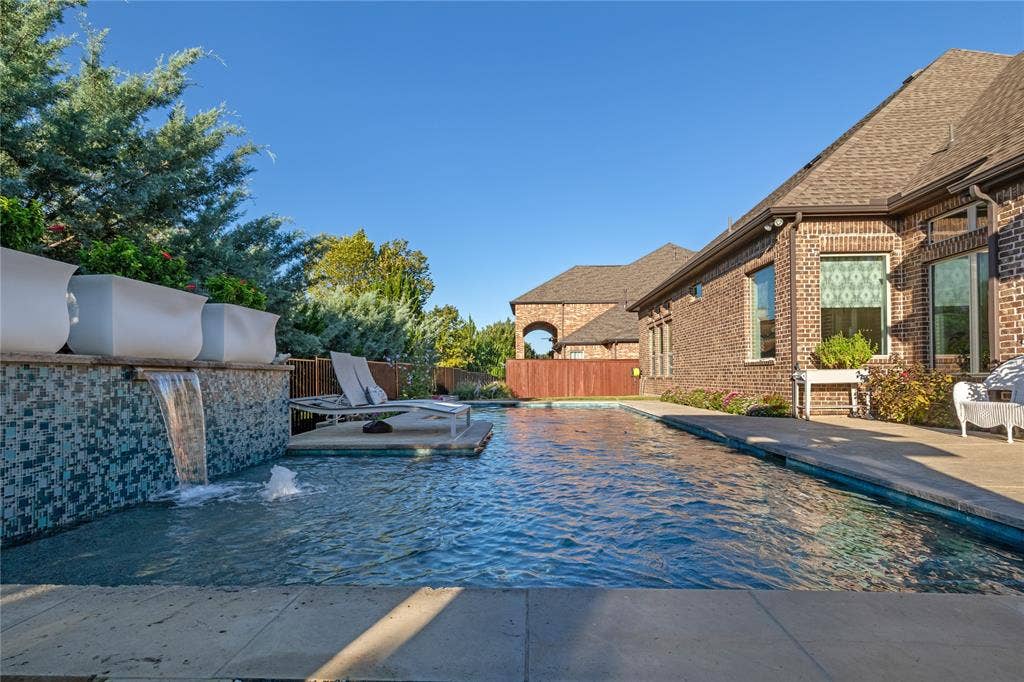 101 Stillwater Circle, Colleyville, TX 76034