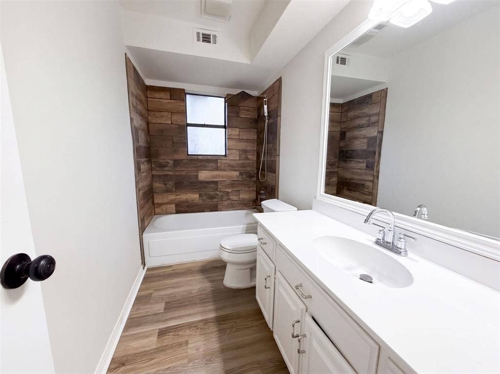 4717 Burning Springs Drive, Arlington, TX 76017