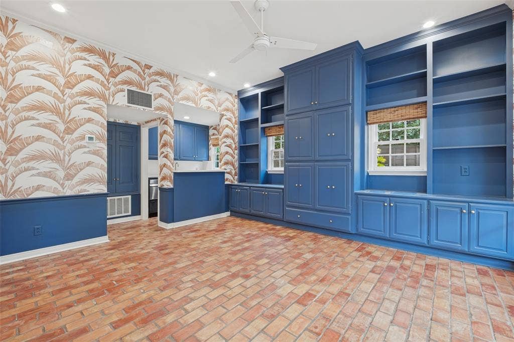 4331 Versailles Avenue, Highland Park, TX 75205 4331 Versailles Avenue, Highland Park, TX 75205