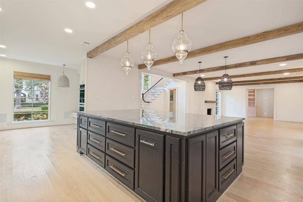 4331 Versailles Avenue, Highland Park, TX 75205 4331 Versailles Avenue, Highland Park, TX 75205