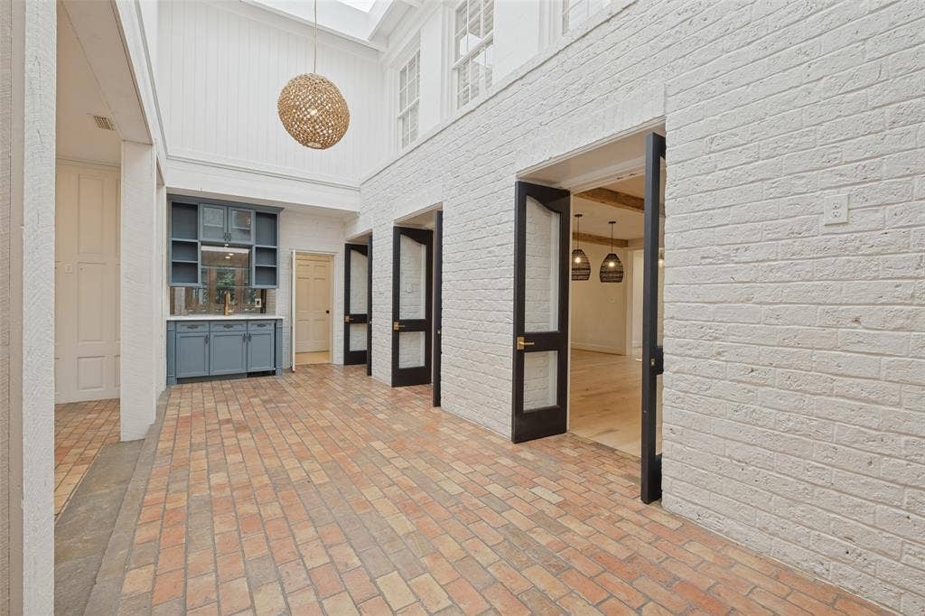 4331 Versailles Avenue, Highland Park, TX 75205 4331 Versailles Avenue, Highland Park, TX 75205