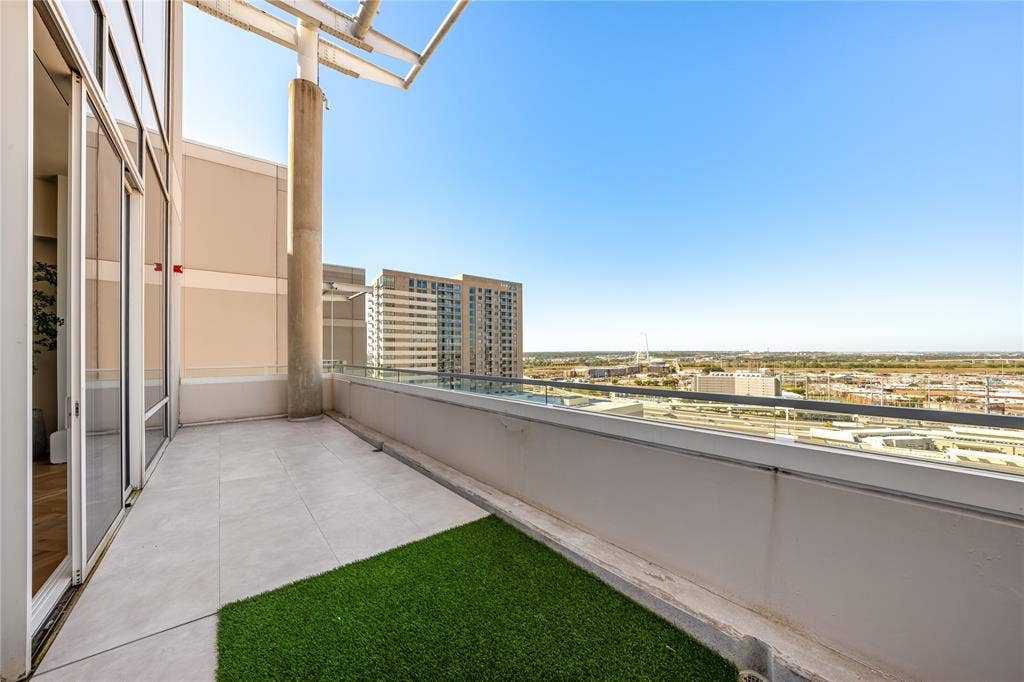 2408 Victory Park Lane, #1442, Dallas, TX 75219 2408 Victory Park Lane, #1442, Dallas, TX 75219