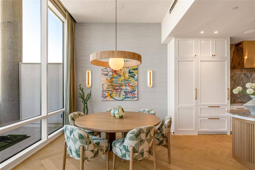 2408 Victory Park Lane, #1442, Dallas, TX 75219 2408 Victory Park Lane, #1442, Dallas, TX 75219