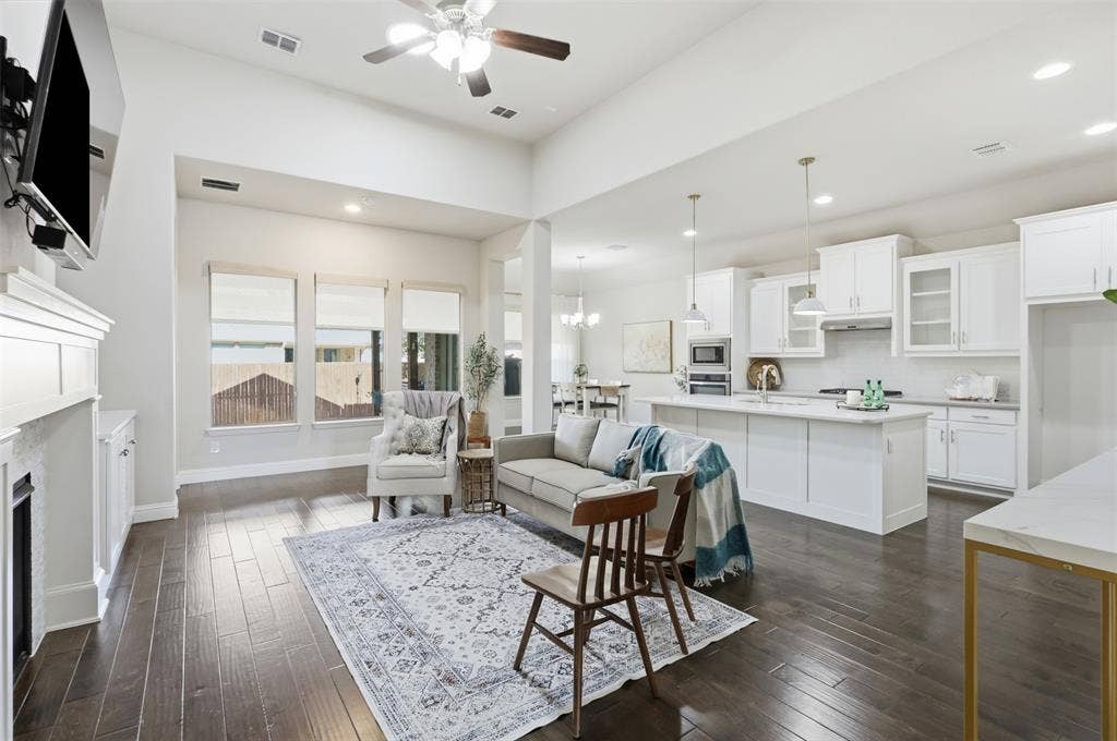 14616 Spitfire Trail, Fort Worth, TX 76262