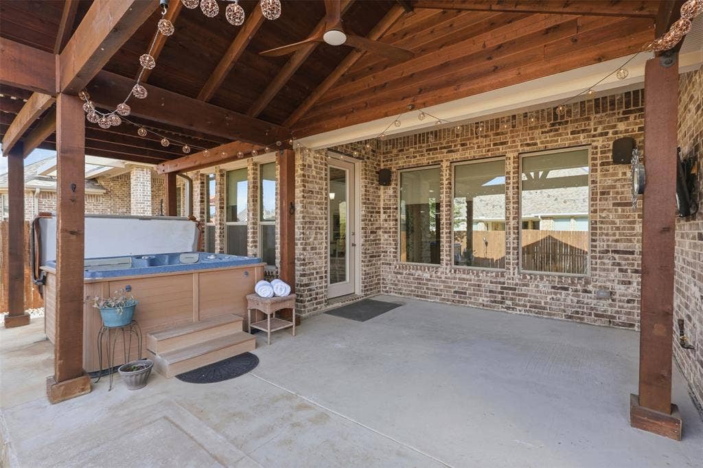 14616 Spitfire Trail, Fort Worth, TX 76262