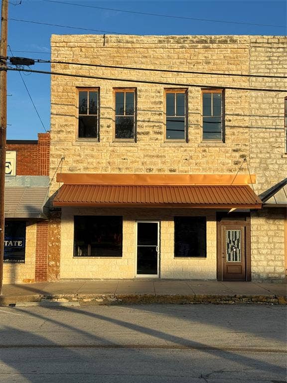 Property photo for 102 N Bell, Hamilton, TX