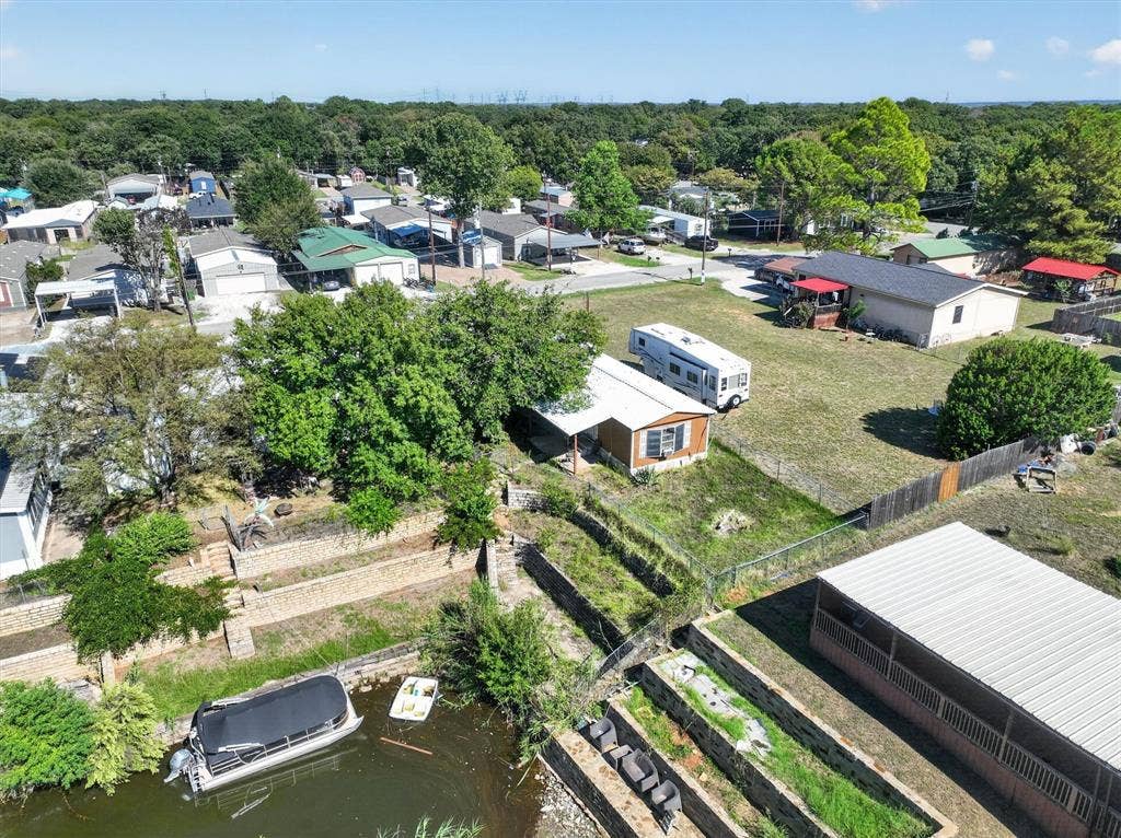 6624 Dayla Court, Granbury, TX 76049 Additional content