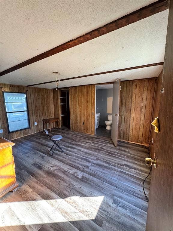 6624 Dayla Court, Granbury, TX 76049 6624 Dayla Court, Granbury, TX 76049