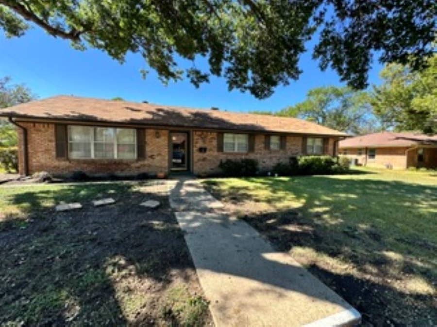 Property photo for 1101 Hillcrest, Denton, TX