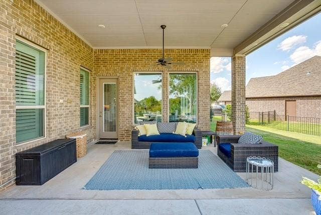 1314 Prestwick Court, Granbury, TX 76048 Covered patio area at pool