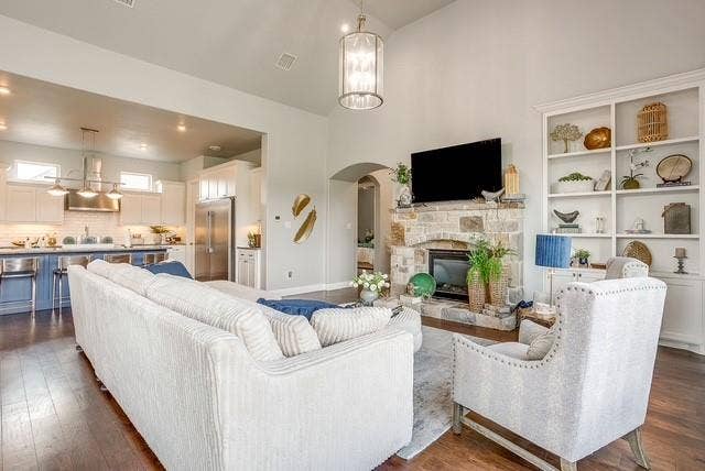 1314 Prestwick Court, Granbury, TX 76048 1314 Prestwick Court, Granbury, TX 76048