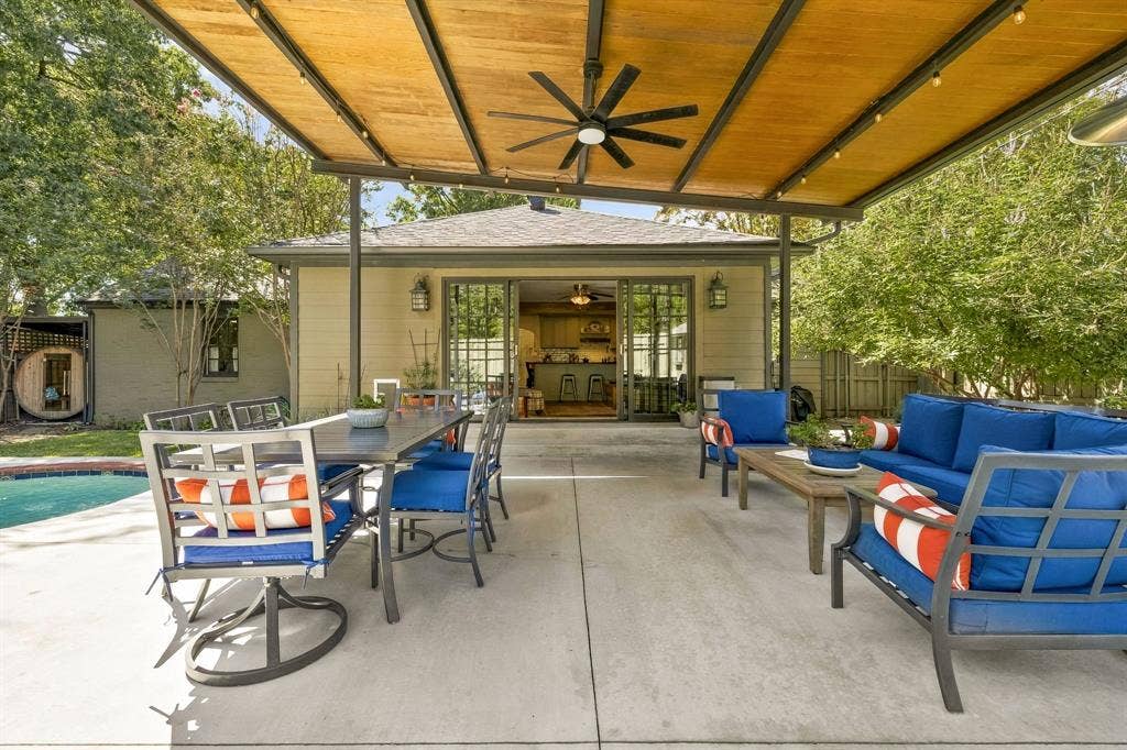 612 Northlake Drive, Dallas, TX 75218