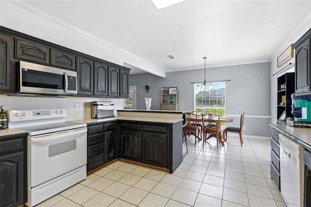 408 Sunshine Trail, Bells, TX 75414