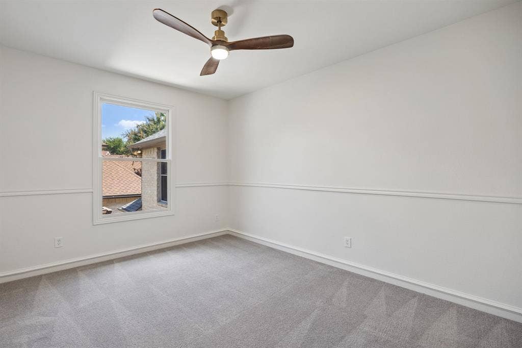6823 Lakehurst Avenue, Dallas, TX 75230