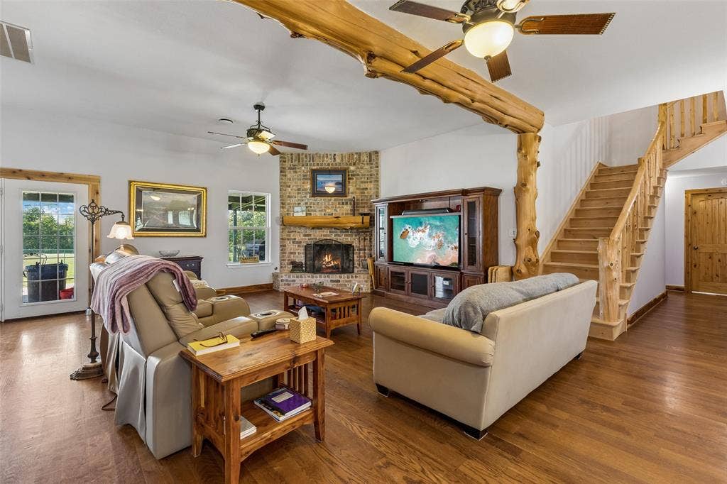 1430 Harlin Drive, St. Paul, TX 75098 1430 Harlin Drive, St. Paul, TX 75098