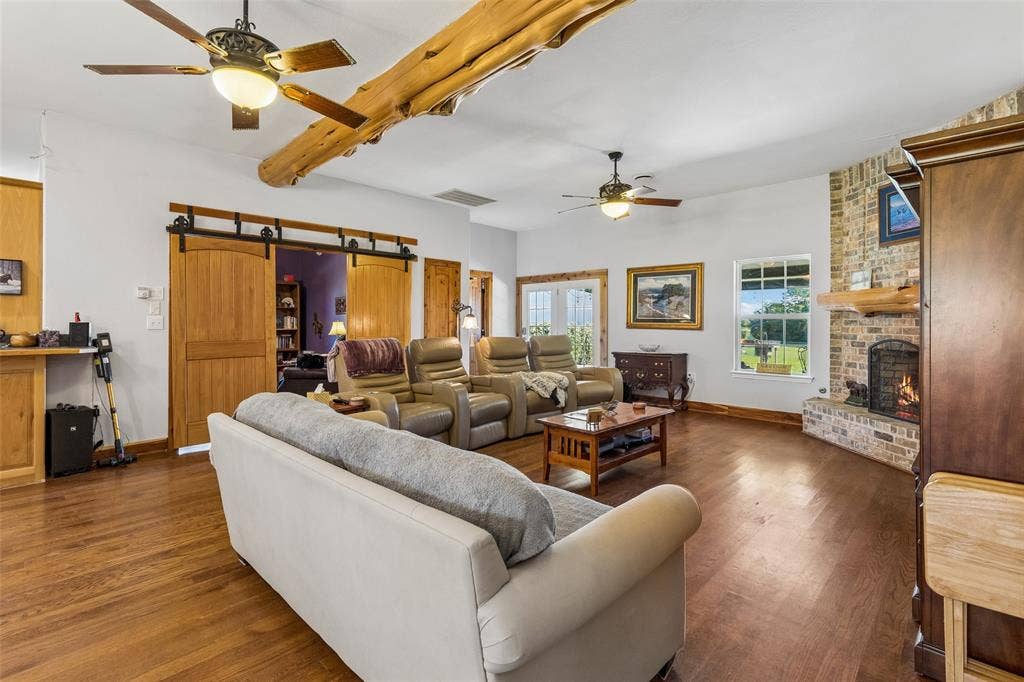 1430 Harlin Drive, St. Paul, TX 75098 1430 Harlin Drive, St. Paul, TX 75098