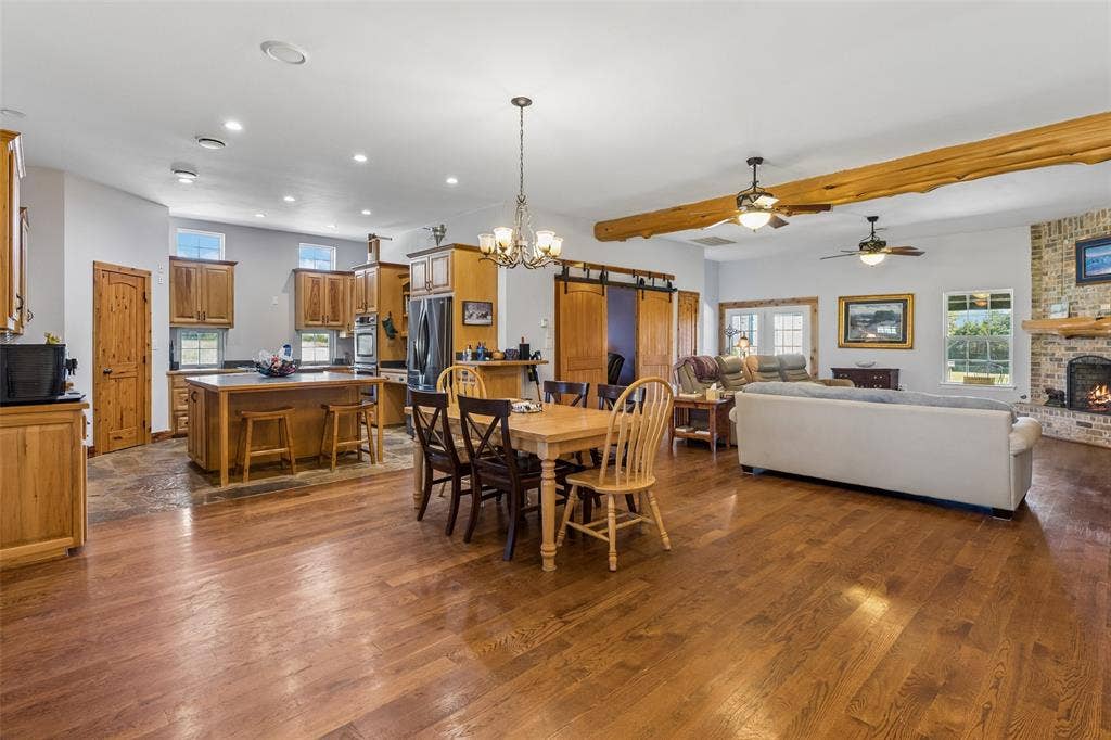 1430 Harlin Drive, St. Paul, TX 75098 1430 Harlin Drive, St. Paul, TX 75098
