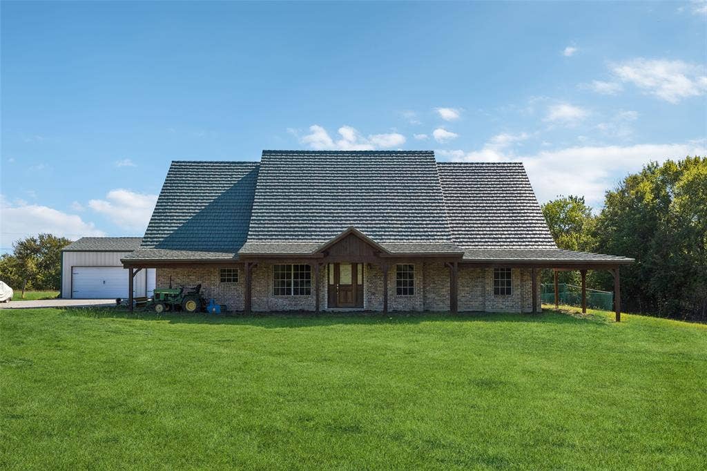 1430 Harlin Drive, St. Paul, TX 75098 1430 Harlin Drive, St. Paul, TX 75098