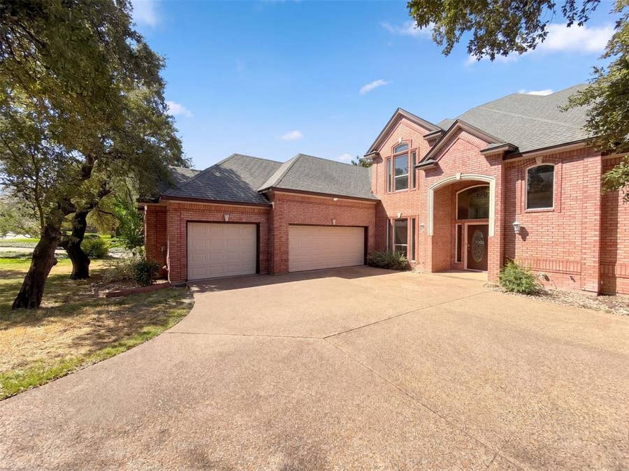 Property photo for 9313 Dosier Cove W, Fort Worth, TX