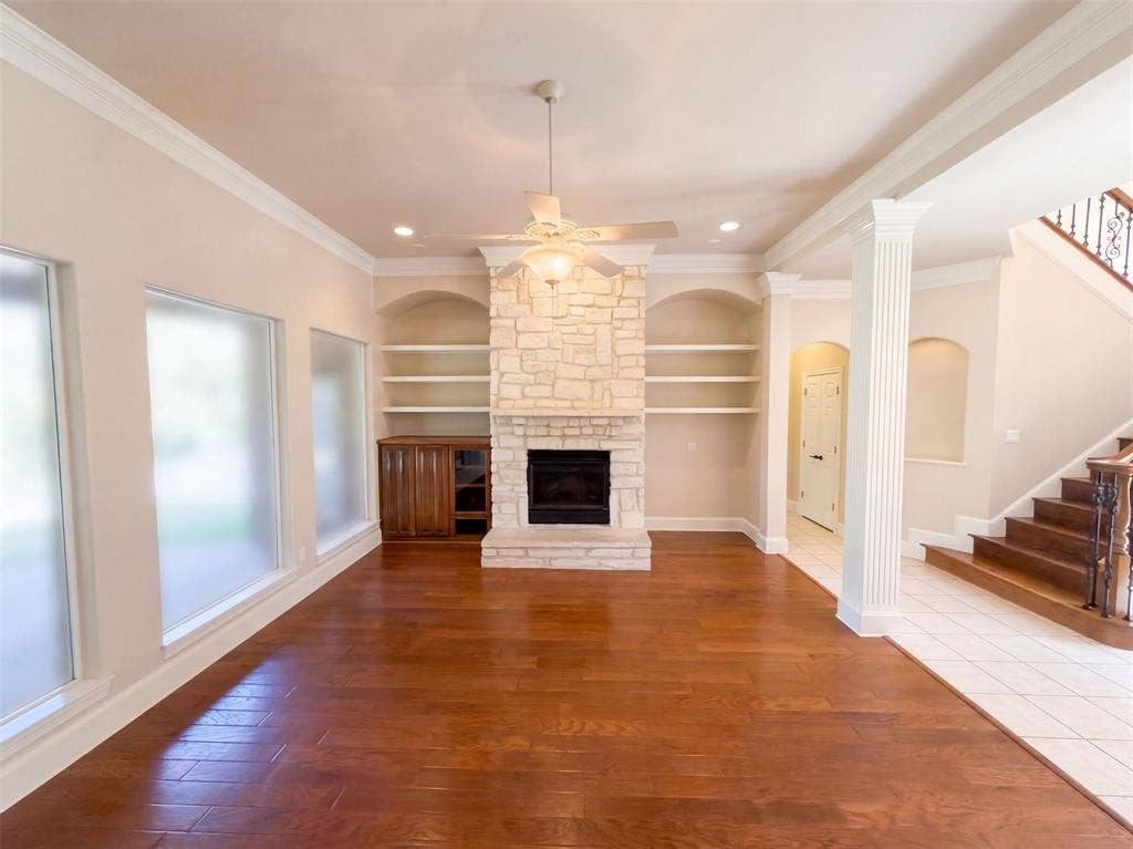 9313 Dosier Cove W, Fort Worth, TX 76179