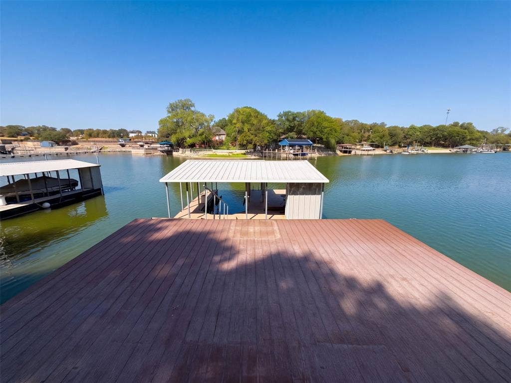 9313 Dosier Cove W, Fort Worth, TX 76179