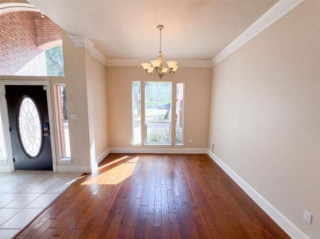 9313 Dosier Cove W, Fort Worth, TX 76179