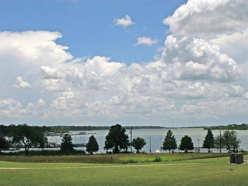 7735 Deer Trail Drive, Dallas, TX 75238 White Rock Lake just a walk away
