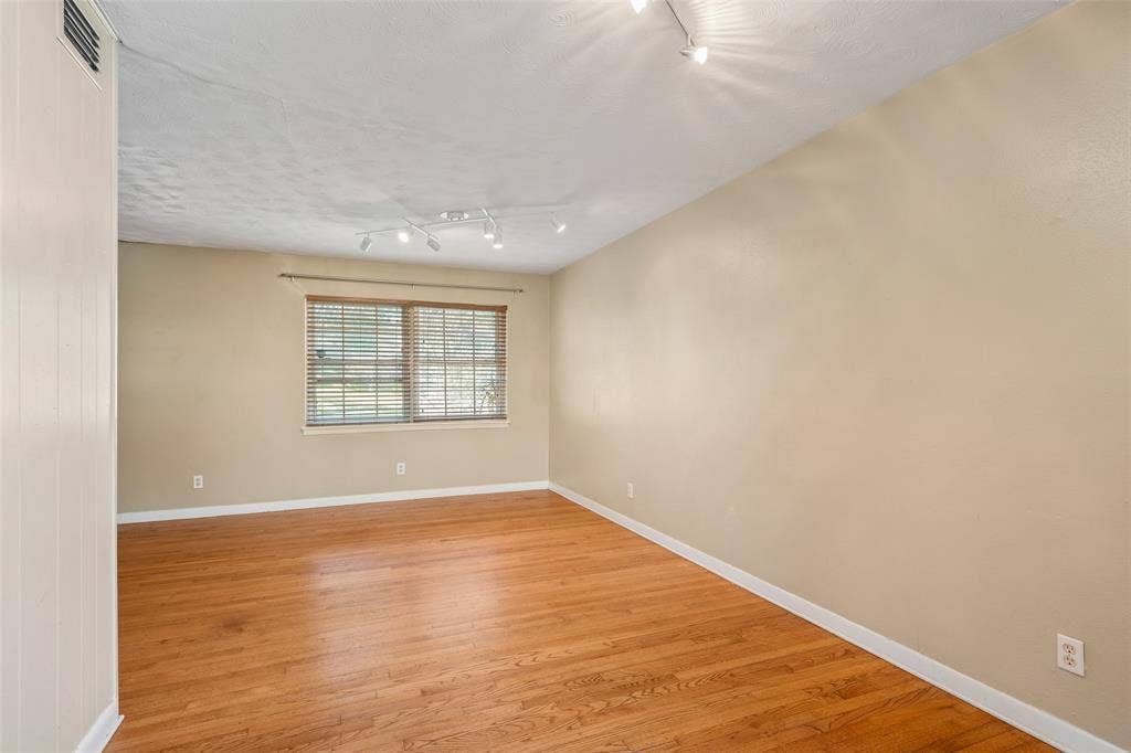 7735 Deer Trail Drive, Dallas, TX 75238 View from dining area