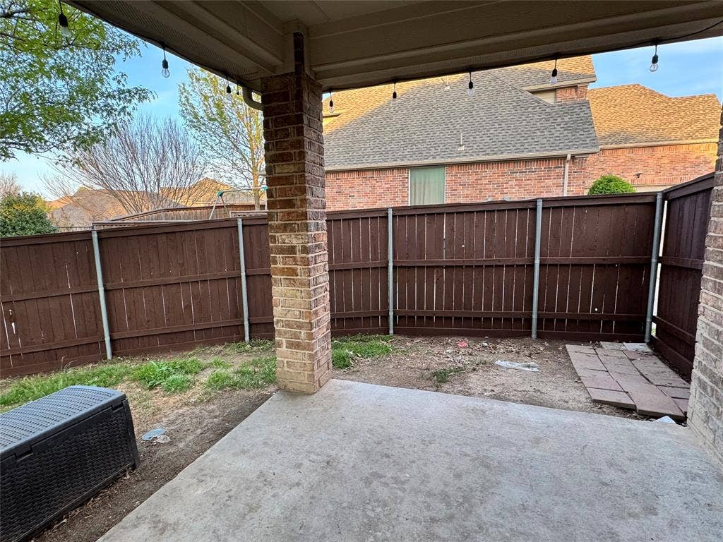 3712 Landsdowne Drive, McKinney, TX 75072 3712 Landsdowne Drive, McKinney, TX 75072