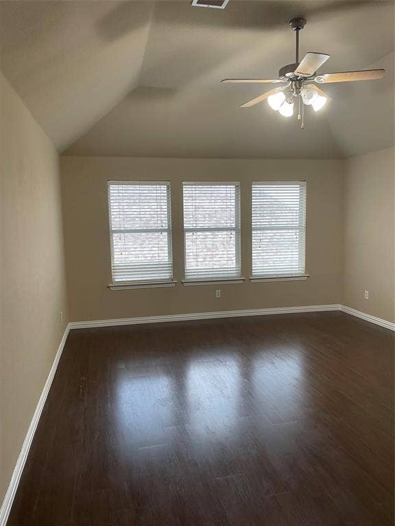 3712 Landsdowne Drive, McKinney, TX 75072 3712 Landsdowne Drive, McKinney, TX 75072
