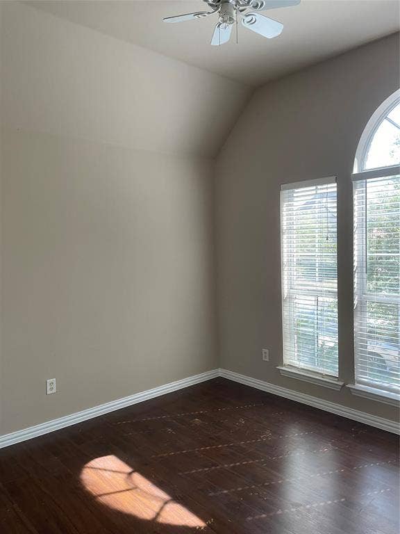 3712 Landsdowne Drive, McKinney, TX 75072 3712 Landsdowne Drive, McKinney, TX 75072