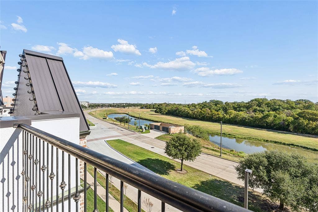 5428 Tomlinson Drive, Irving, TX 75039