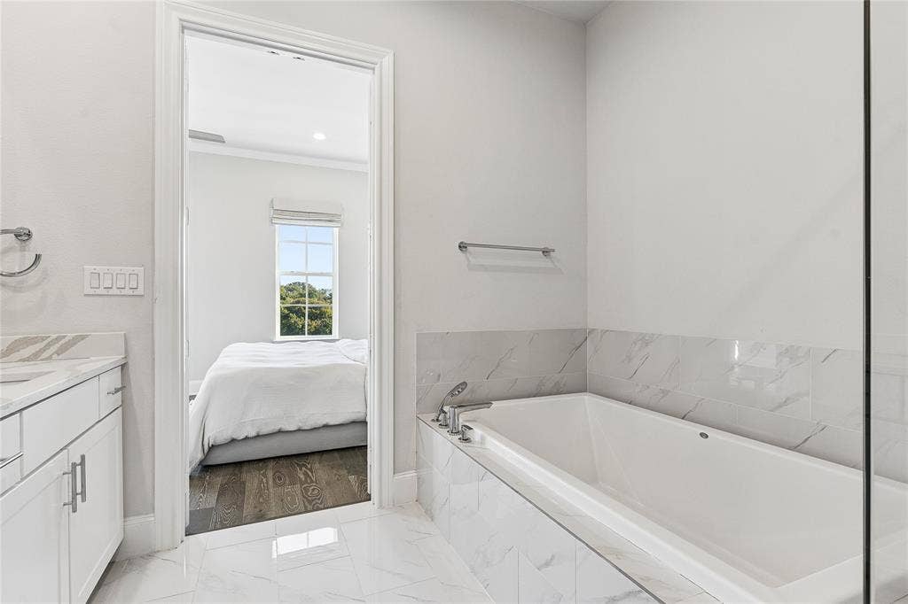5428 Tomlinson Drive, Irving, TX 75039