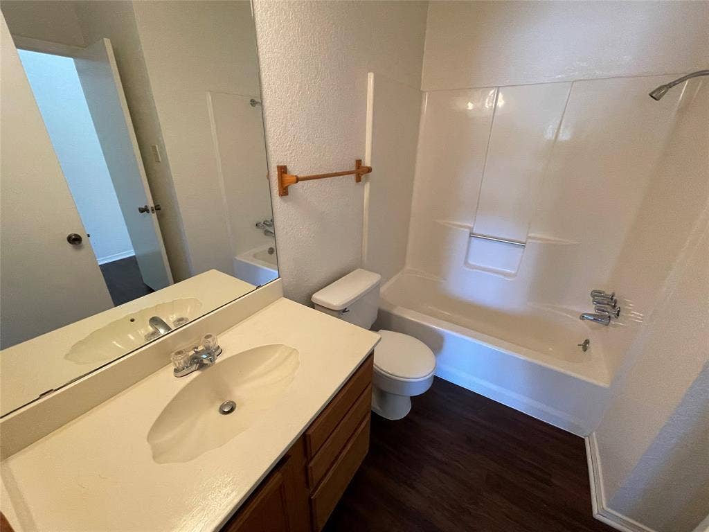 1708 Carrington Drive, Glenn Heights, TX 75154 1708 Carrington Drive, Glenn Heights, TX 75154