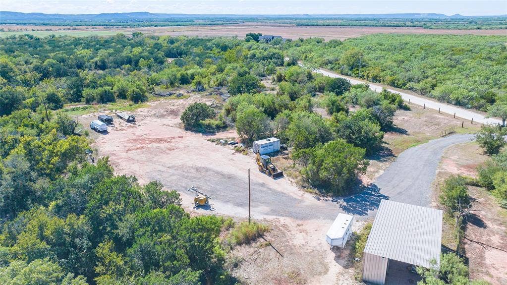 117 County Road 661, Abilene, TX 79606 117 County Road 661, Abilene, TX 79606