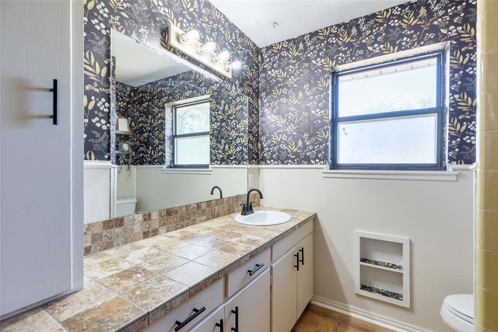 117 County Road 661, Abilene, TX 79606 117 County Road 661, Abilene, TX 79606