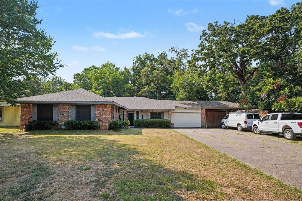 737 Judy Lane, Seagoville, TX 75159 737 Judy Lane, Seagoville, TX 75159