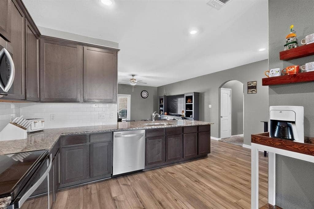 13653 Fehrman Road, Crowley, TX 76036