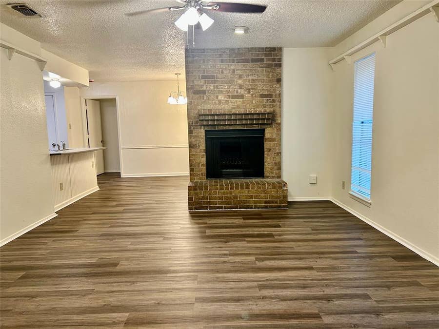 Property photo for 2307 Lido Lane, Arlington, TX