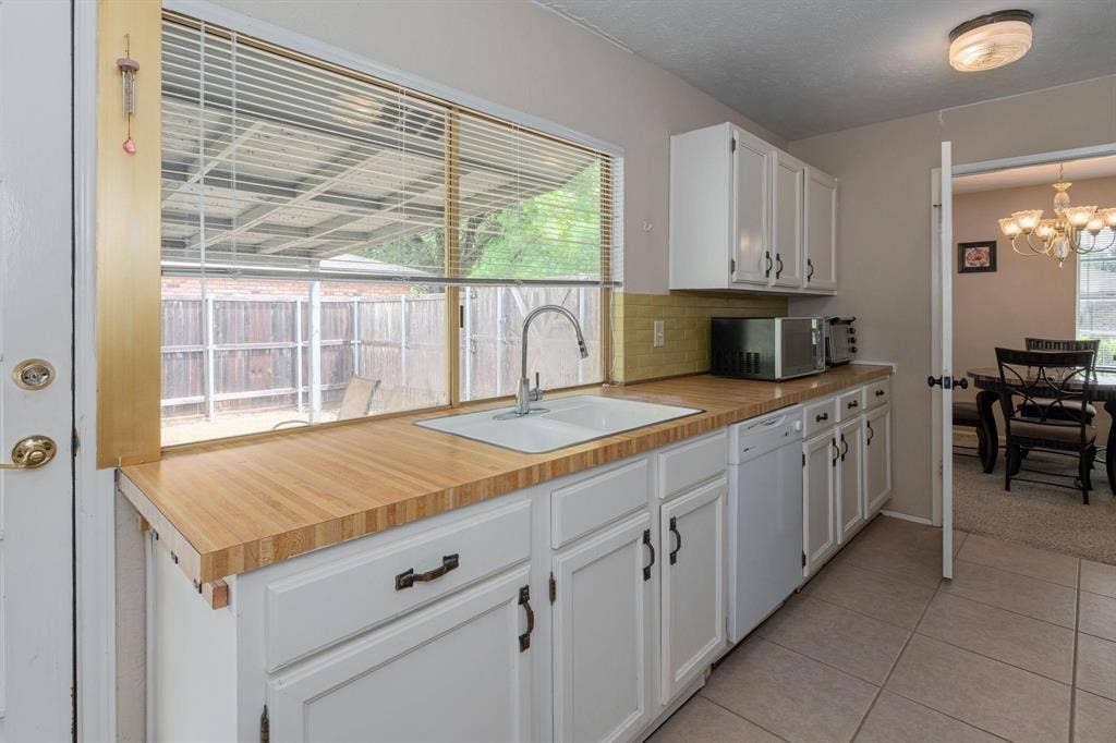 1201 Whitehall Drive, Plano, TX 75023 1201 Whitehall Drive, Plano, TX 75023